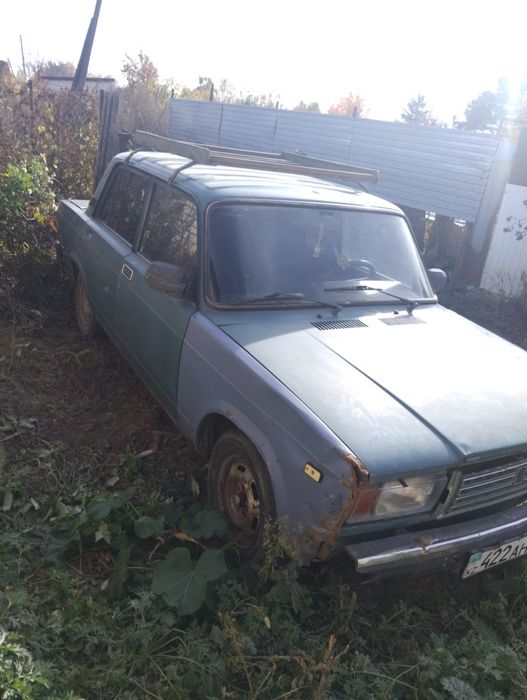 Продам машину Ваз 2107