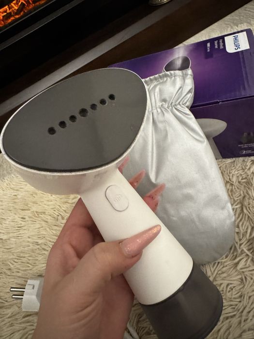 Aparat de calcat cu aburi philips