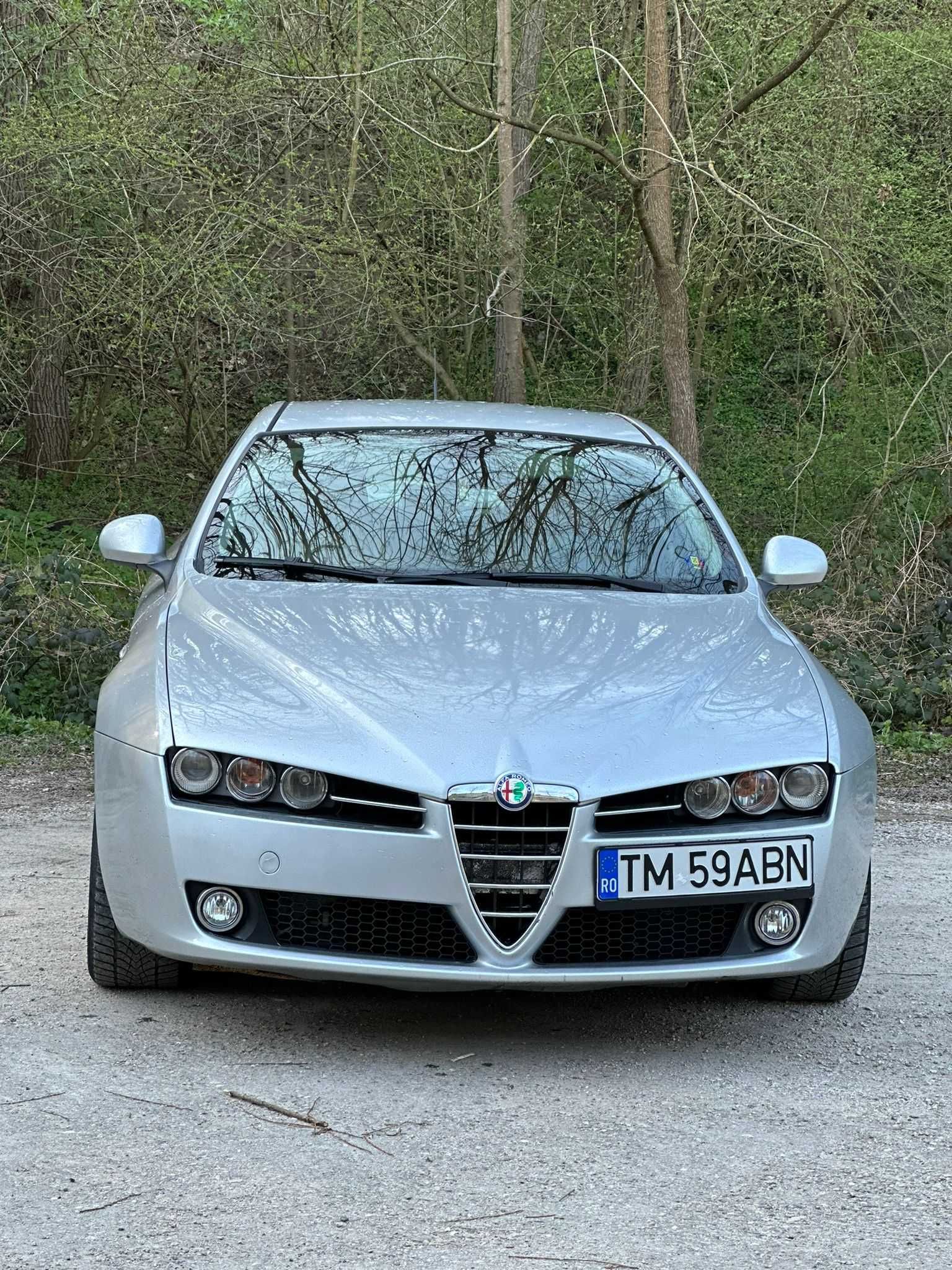 Авто Alfa Romeo б/у Румыния