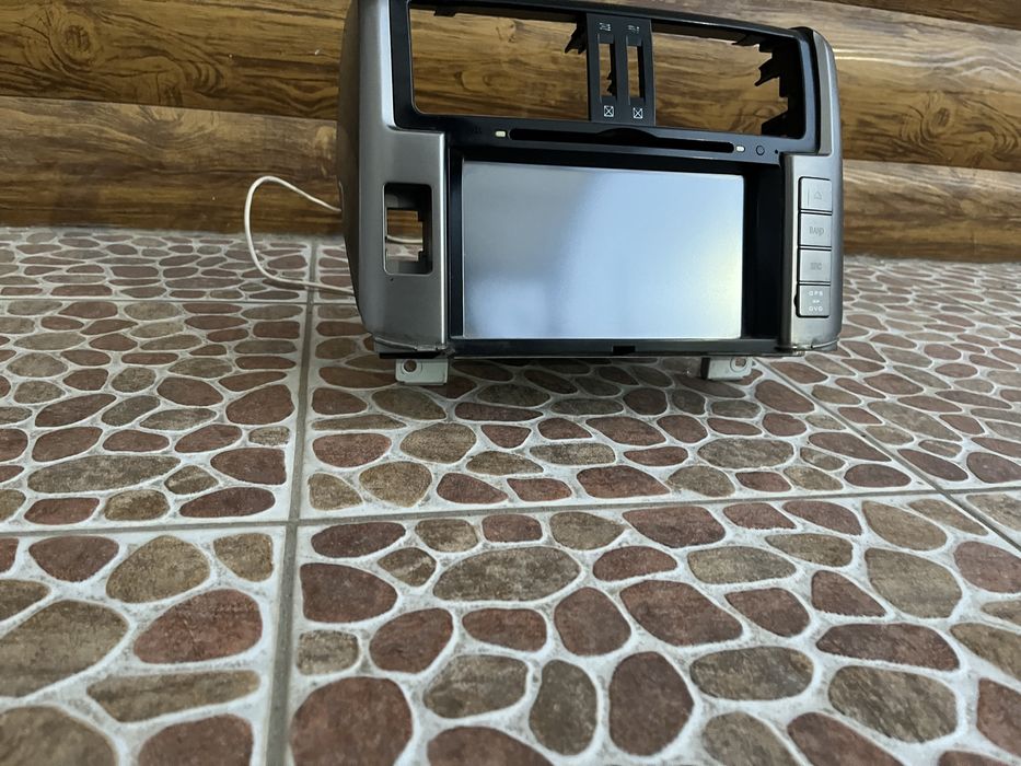 Оригинальная магнитолла на прадо 150