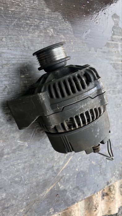 Мерседес 124 запчасть