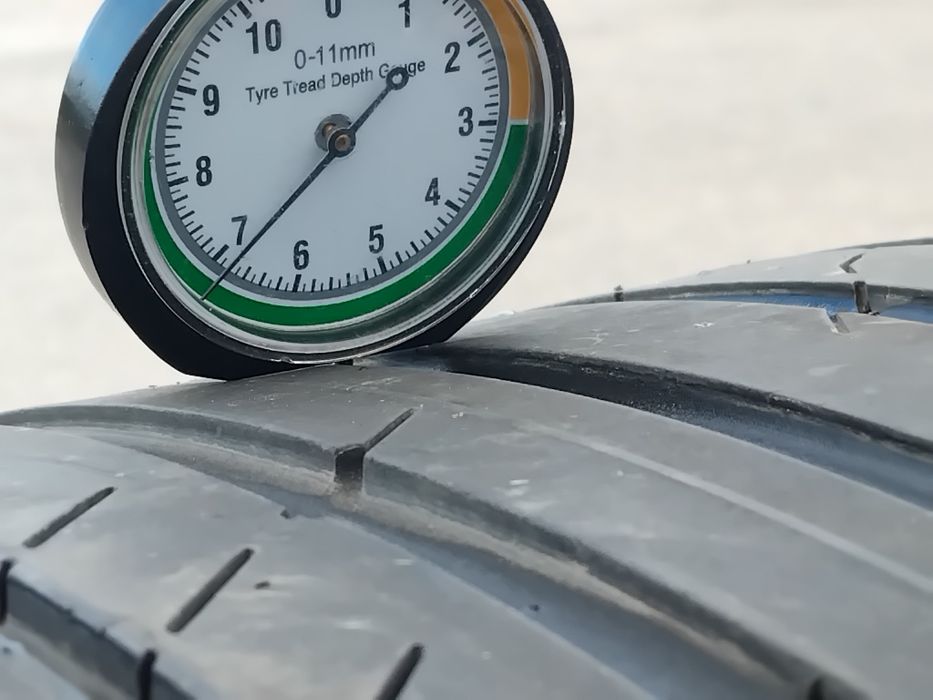Гуми 285 40 21 Континентал Continental 2 броя. Вианор
Налични са 2 броя - нов внос. Не са нови! Посочената цена е за един брой гума. Без коментар на ц