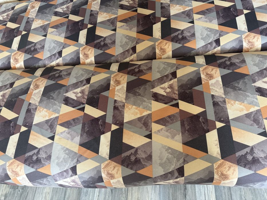 Продам двухъярусную кровать (диван)