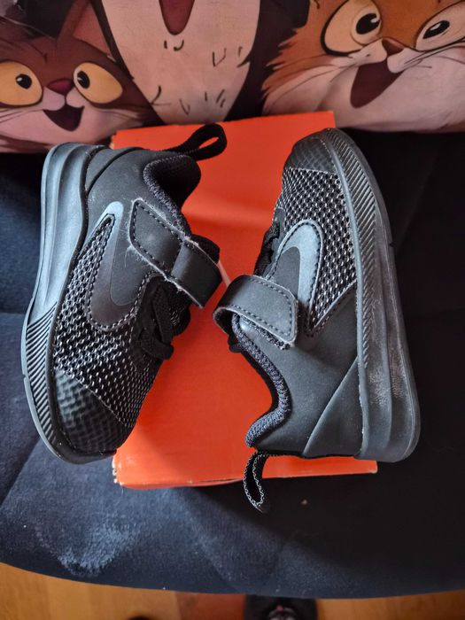 Детски маратонки Найк в безупречно състтояние.