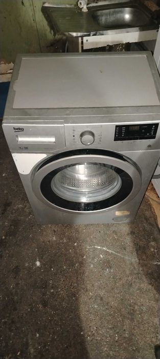 Mașina de spălat beko