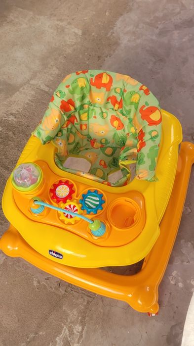 Premergator copil chicco circus