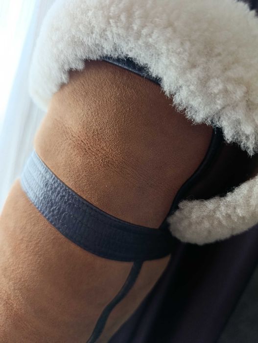 Продам очень тёплые натуральные сапоги.