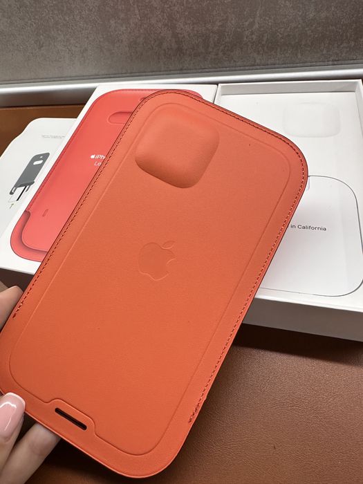 Кожен калъф iPhone 12/ 12 Pro