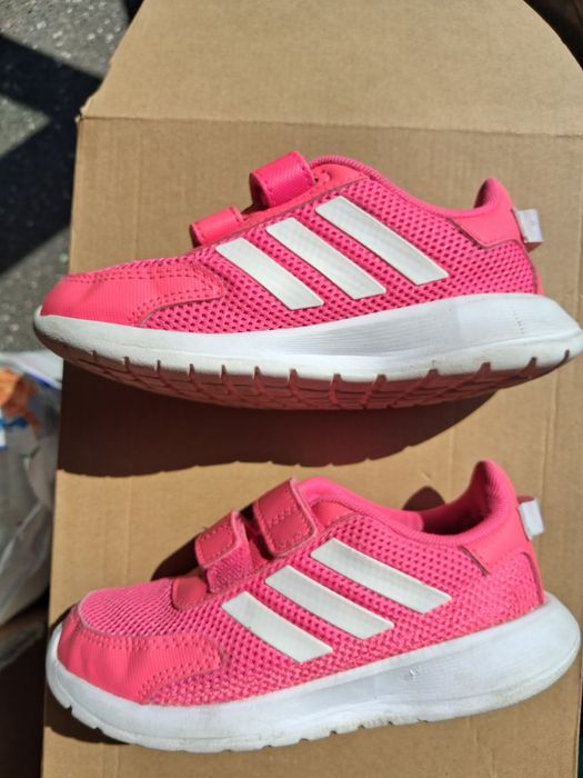 Маратонки Adidas 27 номер