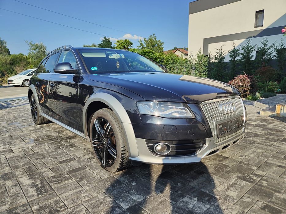2012 Audi A4 alltoad 245cp