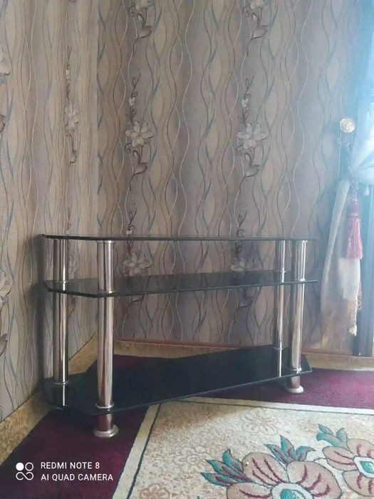 Подставка для Телевизора состояние отличное