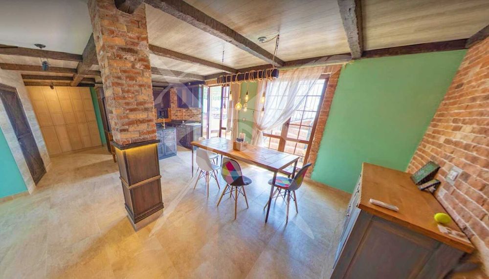 Тристаен - Несебър