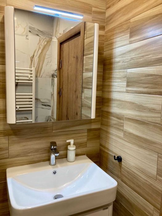 Дава се под наем Двустаен апартамент в София, Бъкстон - 60 кв.м за 625 € - Снимка #3