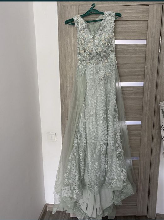 Платье вечернее наряднок