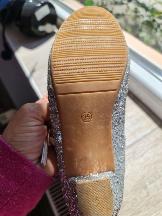 Pantofi prințesă, cu sclipici,  H&M