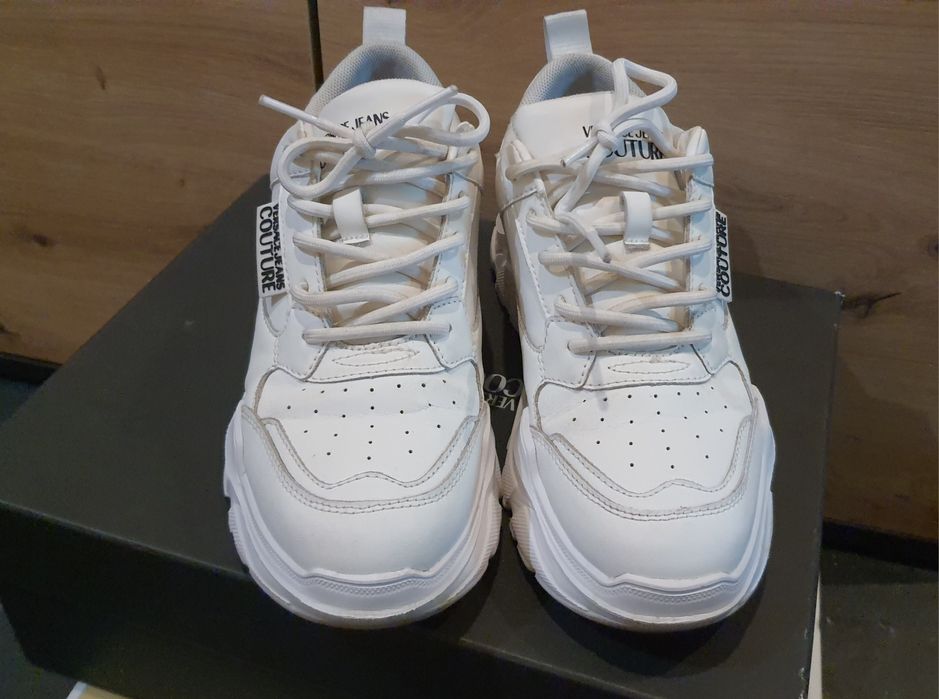 Сникърси Versace в бяло 36н