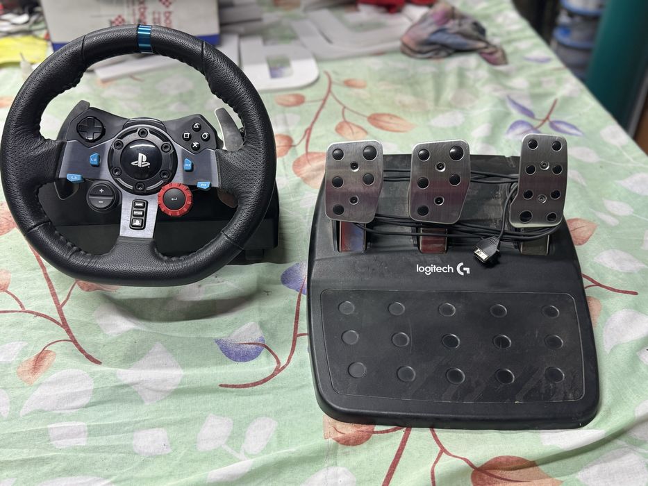 Logitich g29 в хорошем состоянии
