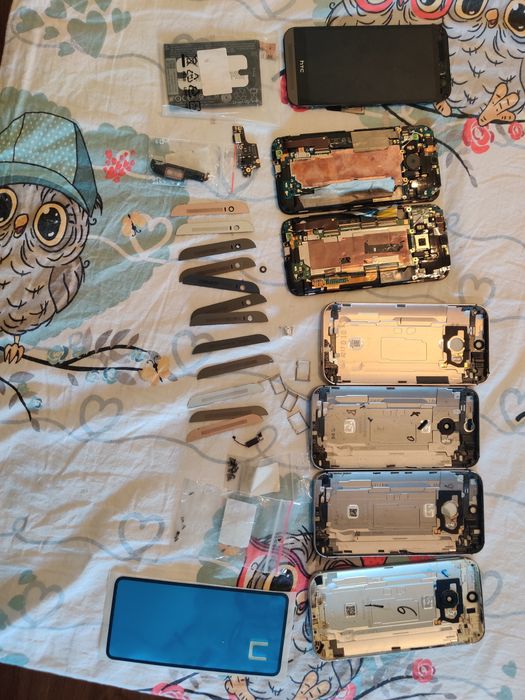 Lot piese, acumulator HTC One M8 - pentru service / reparații
