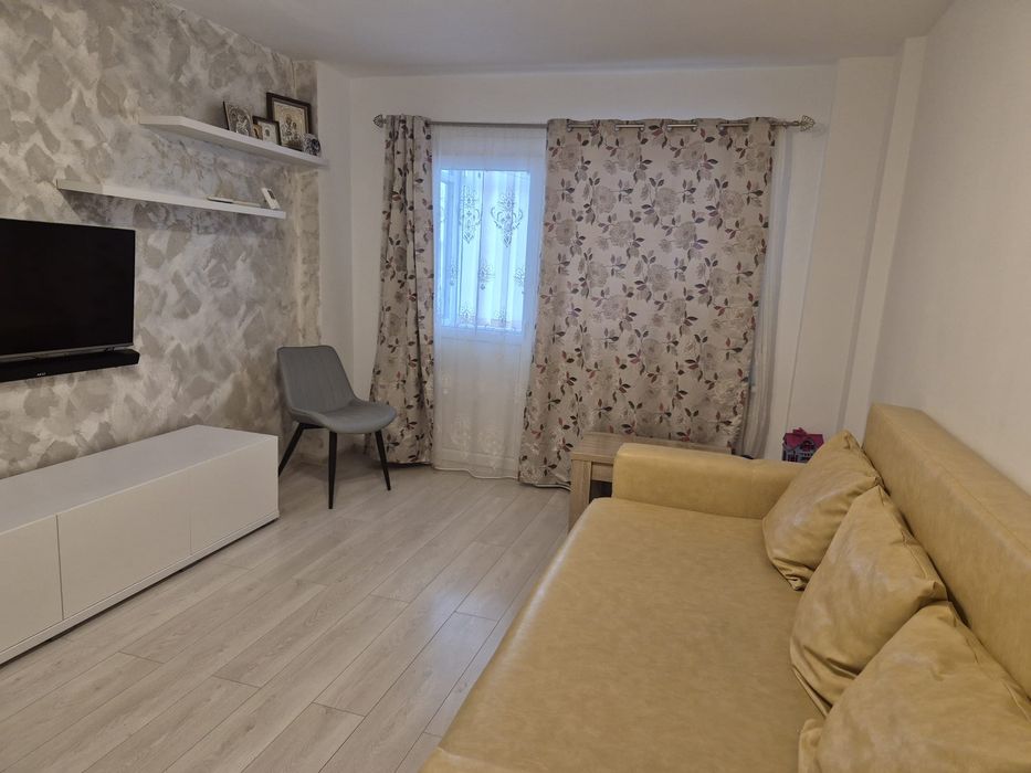 Apartament 2 camere decomandate utilat mobilat renovat etaj 2 str. Mircea Eliade