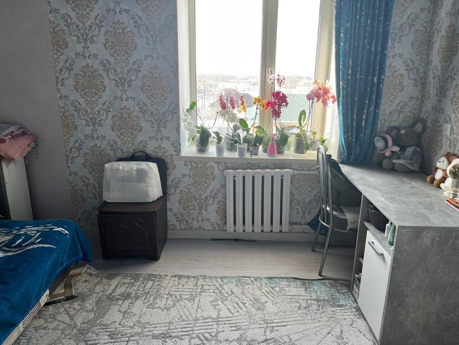 Продам 2 к.кв в с.Бадамша