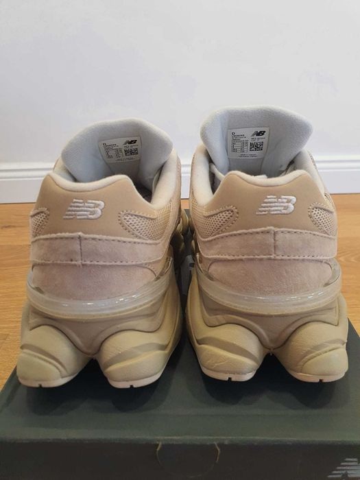 New Balance 9060 - marimea 39 - Noi