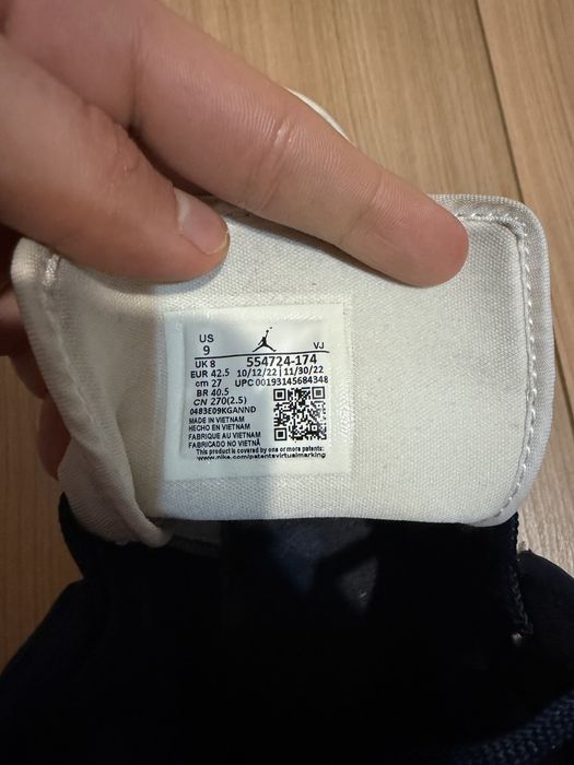 Jordan 1 mid(adidasi albastri)(adidasi lejeri)