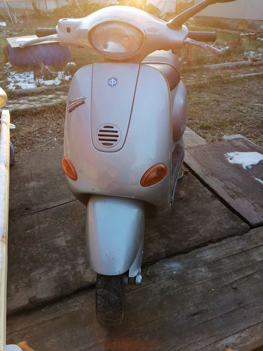 Веспа 50 2т и 50 4т на части