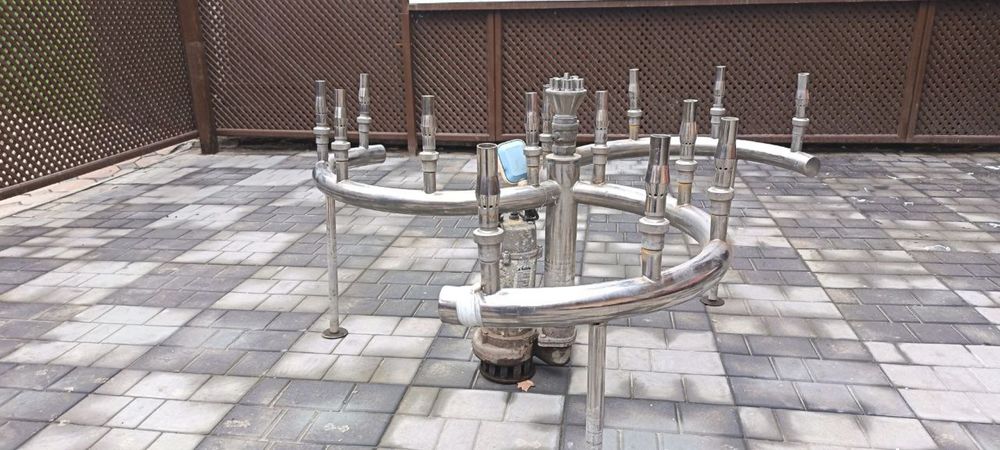 продается фонтан, конструкция из нержавейки, б/у в рабочем состаянии