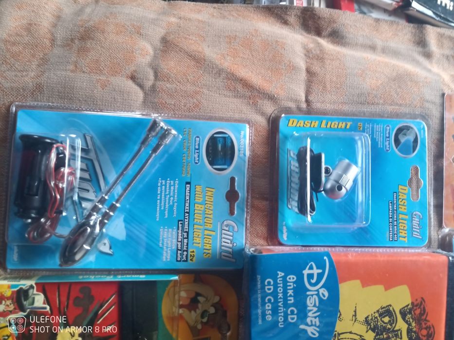 Спортни педали. Авто компаси. Тестер за акумулатор. Класьор за дискове