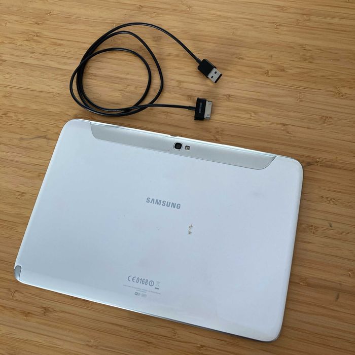 SAMSUNG Galaxy A6 tablet  SM-T580 - 16 G