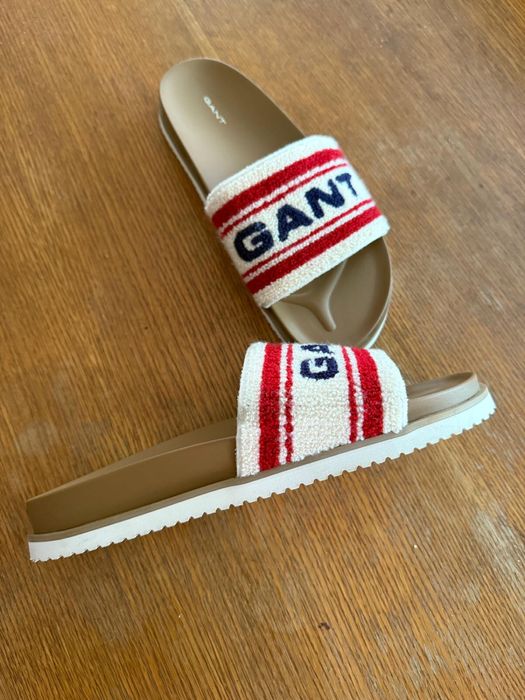 Slapi gant papuci