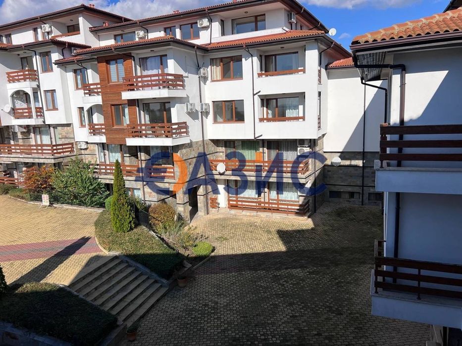 Продава се Двустаен апартамент в к.к. Слънчев бряг - 66 кв.м за 587 €/кв.м - Снимка #10