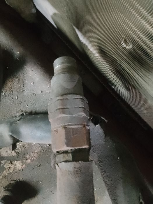 Гидравлический отбойник (гидромолот)