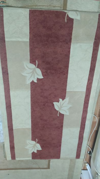 Ковер б/у (шерстяной) 5000 тг