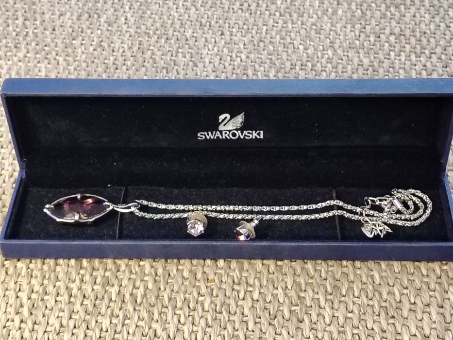 Set Amethyst Rose de France pandantiv Infinite Eye + cercei
Set Am
