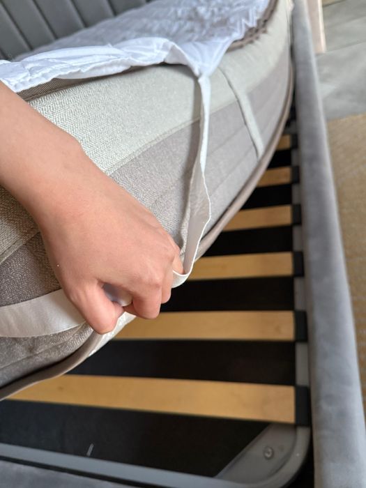 Кровать двухспальная