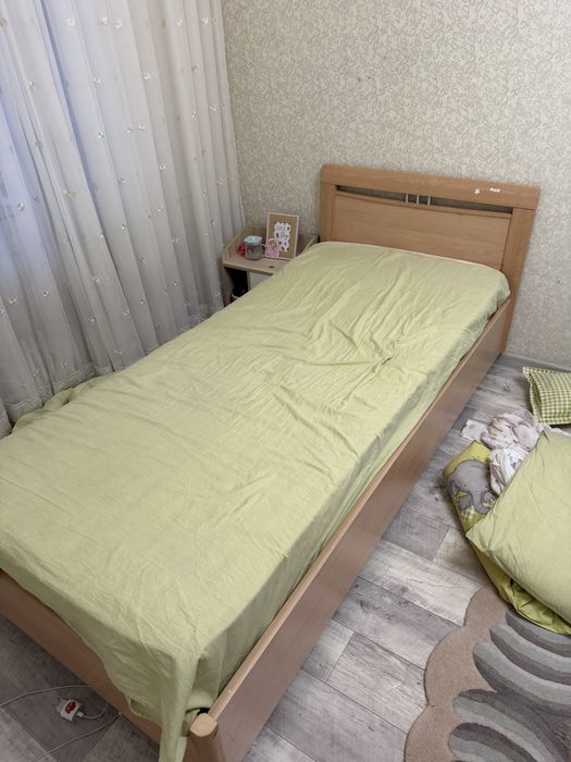 Отдам даром кровать