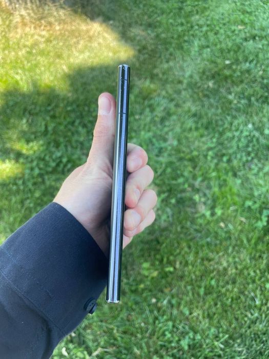 Samsung S22 ultra 12/256GB