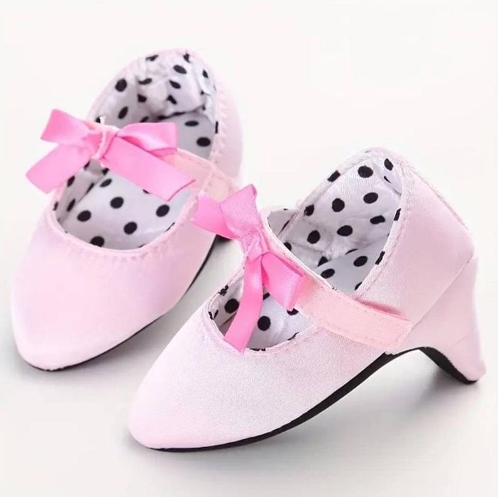 Детские туфельки