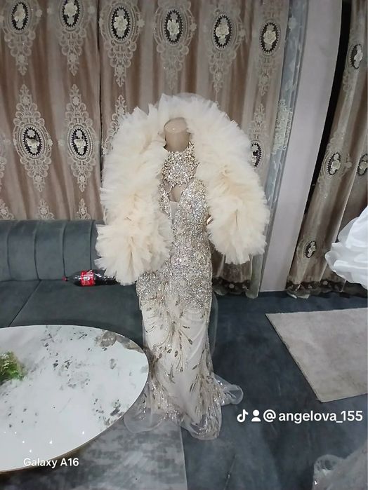 Може да ми звъните да ви обесня на номера 0892945079