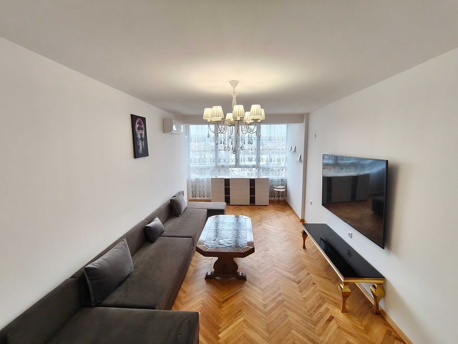 Продава се Четиристаен апартамент в Търговище, Център - 120 кв.м за 723 €/кв.м - Снимка #4