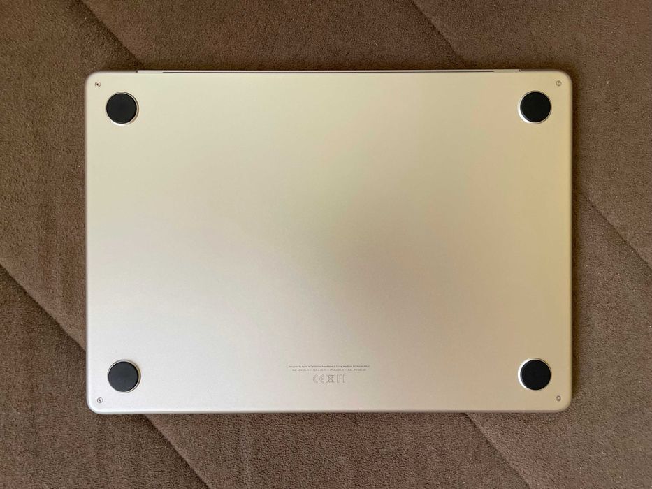 13,6" Apple MacBook Air M2, А2681 (2022) Silver
