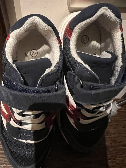 Маратонки 27 номер