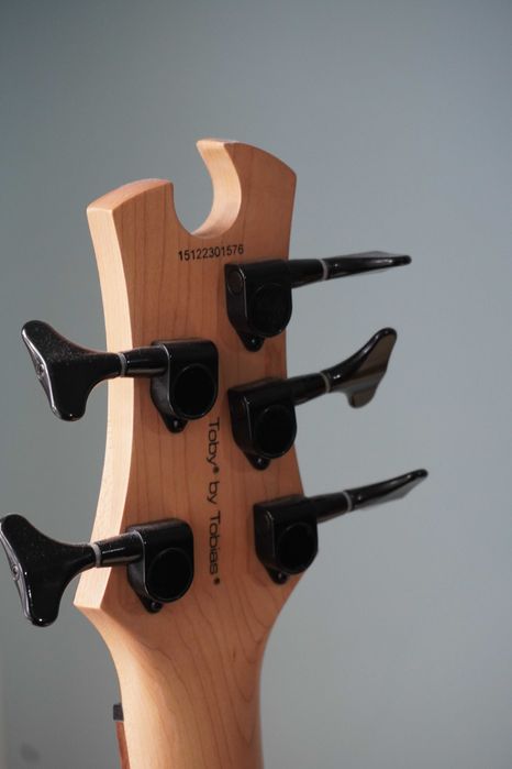 Бас китара Epiphone Toby Deluxe V