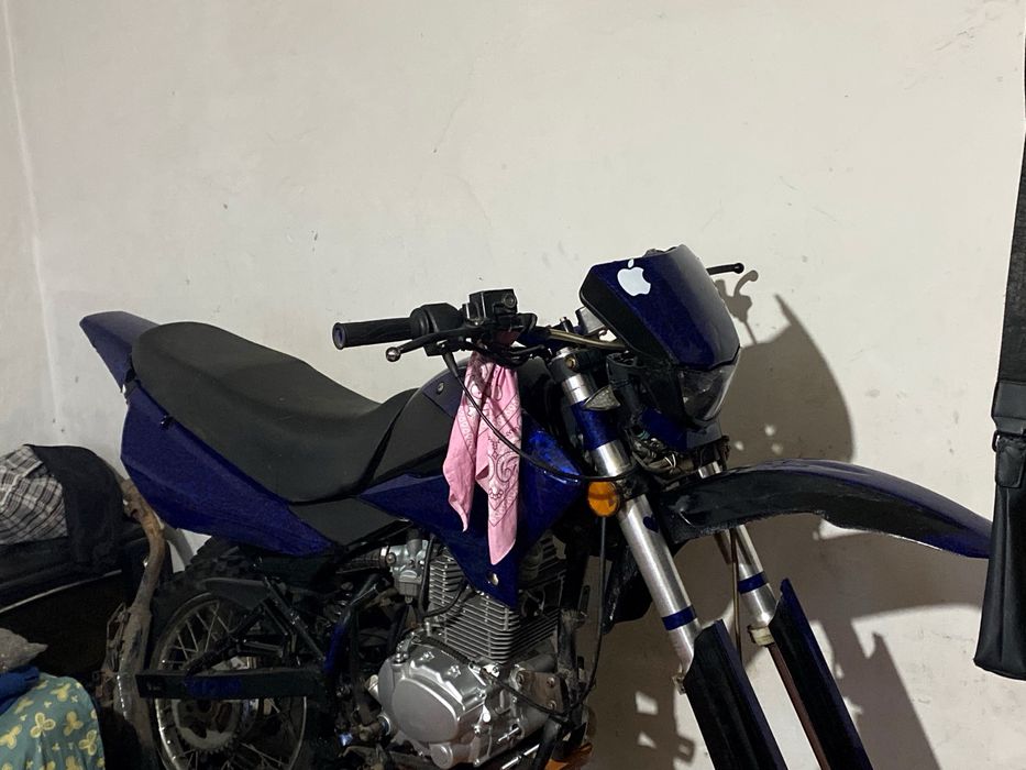 Продам Эндуро 300сс новый двигатель