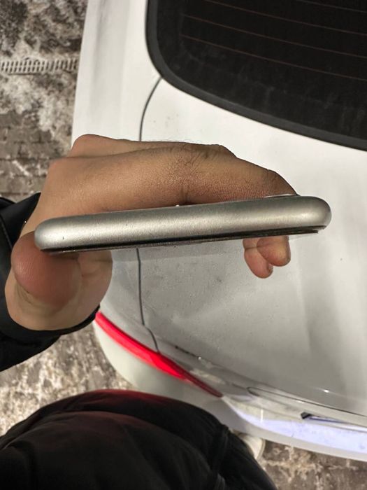 iPhone 11 — срочно, 70 000 ₸