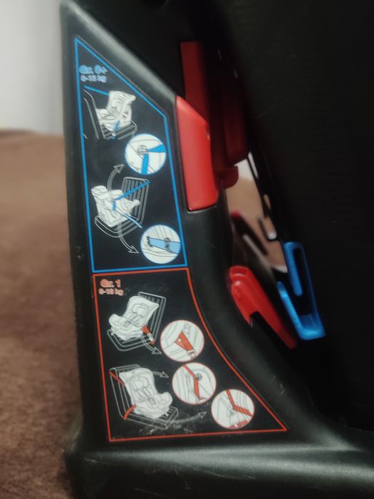 Автокресло  Chicco