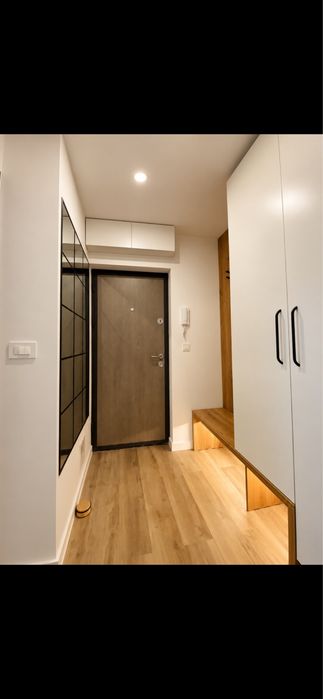 Proprietar închiriez garsonieră, recent renovată