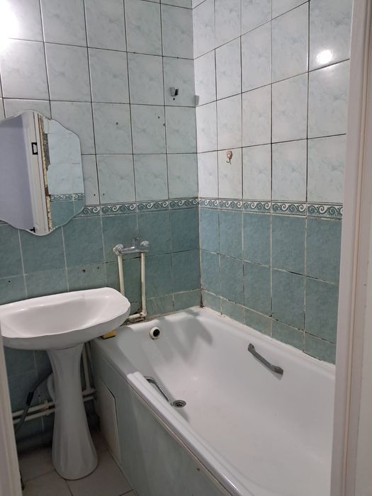 Продаётся 2 комн квартира
