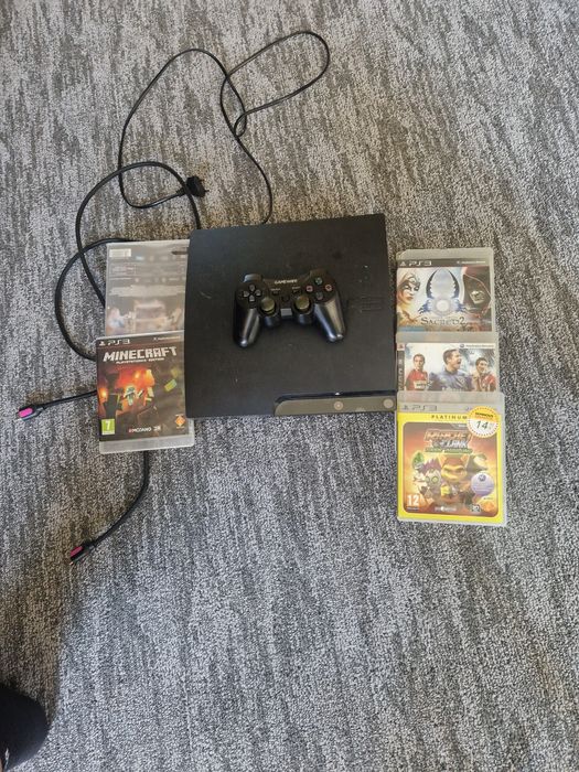 Vand PS 3  - 5 jocuri